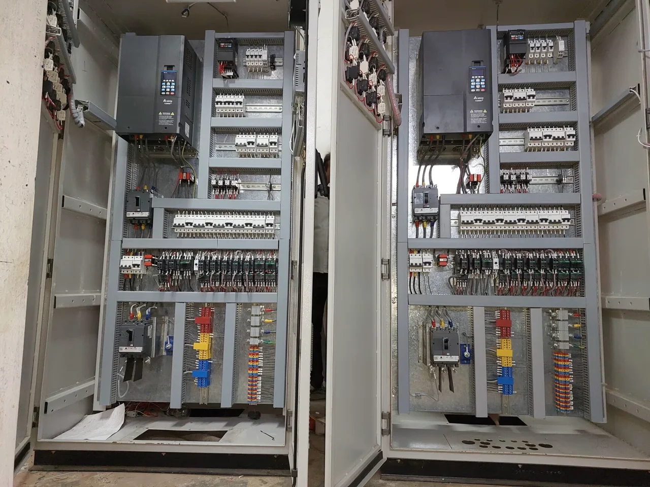 controls-instruments-panel